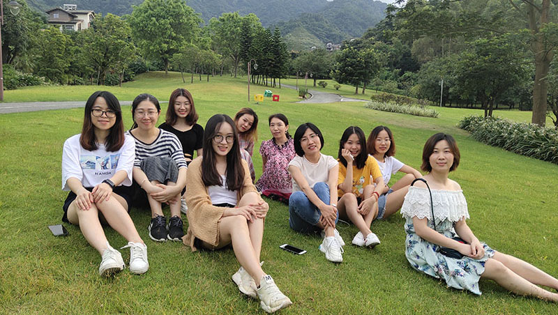 Bouncia  Array image701