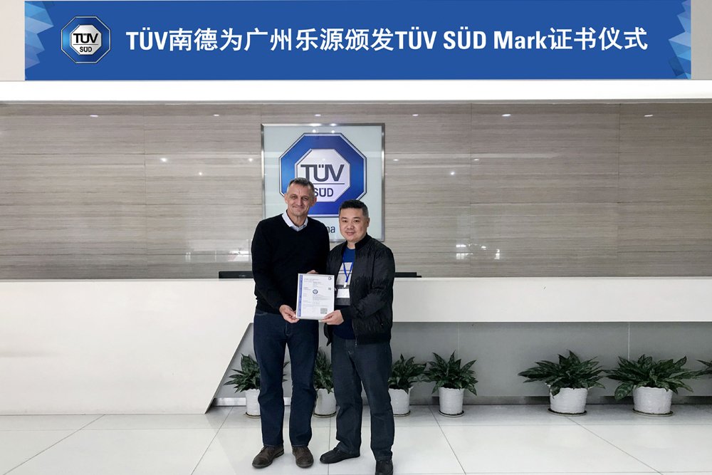 Bouncia  Array image498