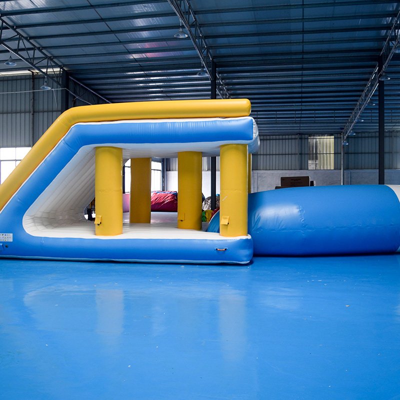 Bouncia  Array image758