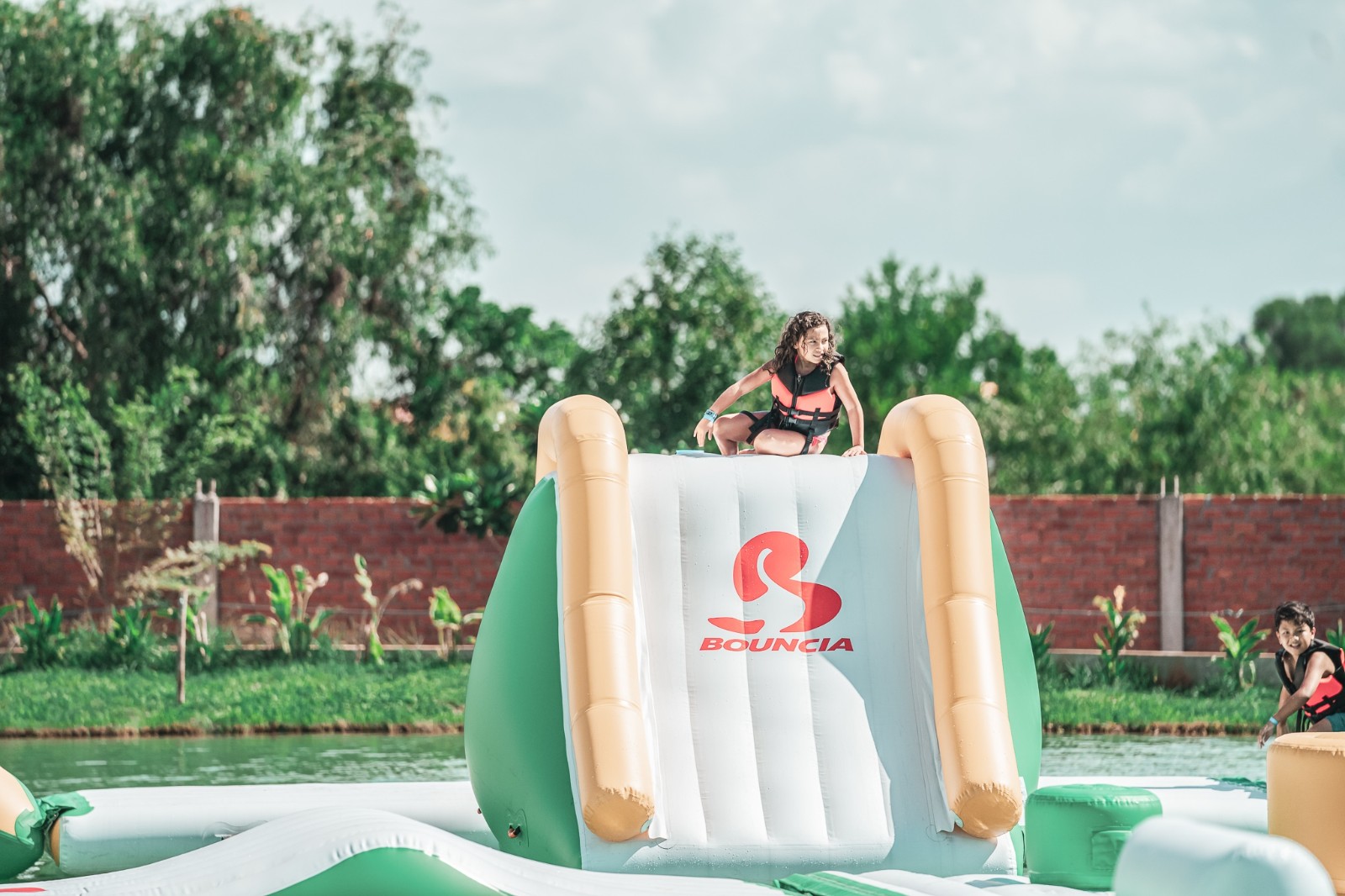 product-Bouncia -img-1