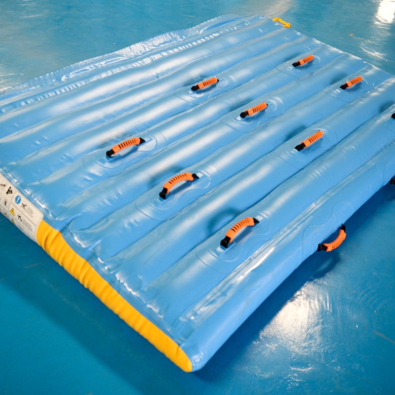 Bouncia  Array image220