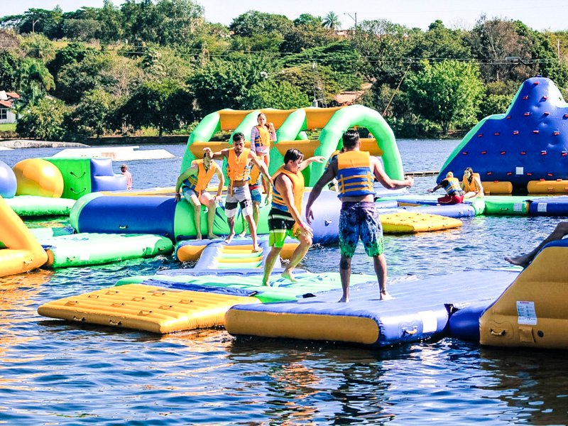 Bouncia  Array image456